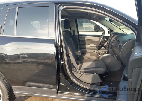 2013 Jeep Compass Latitude from USA, damaged, VIN 1C4NJDEB4DD248979